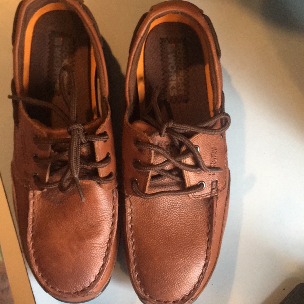 Steel toe work shoes NWT